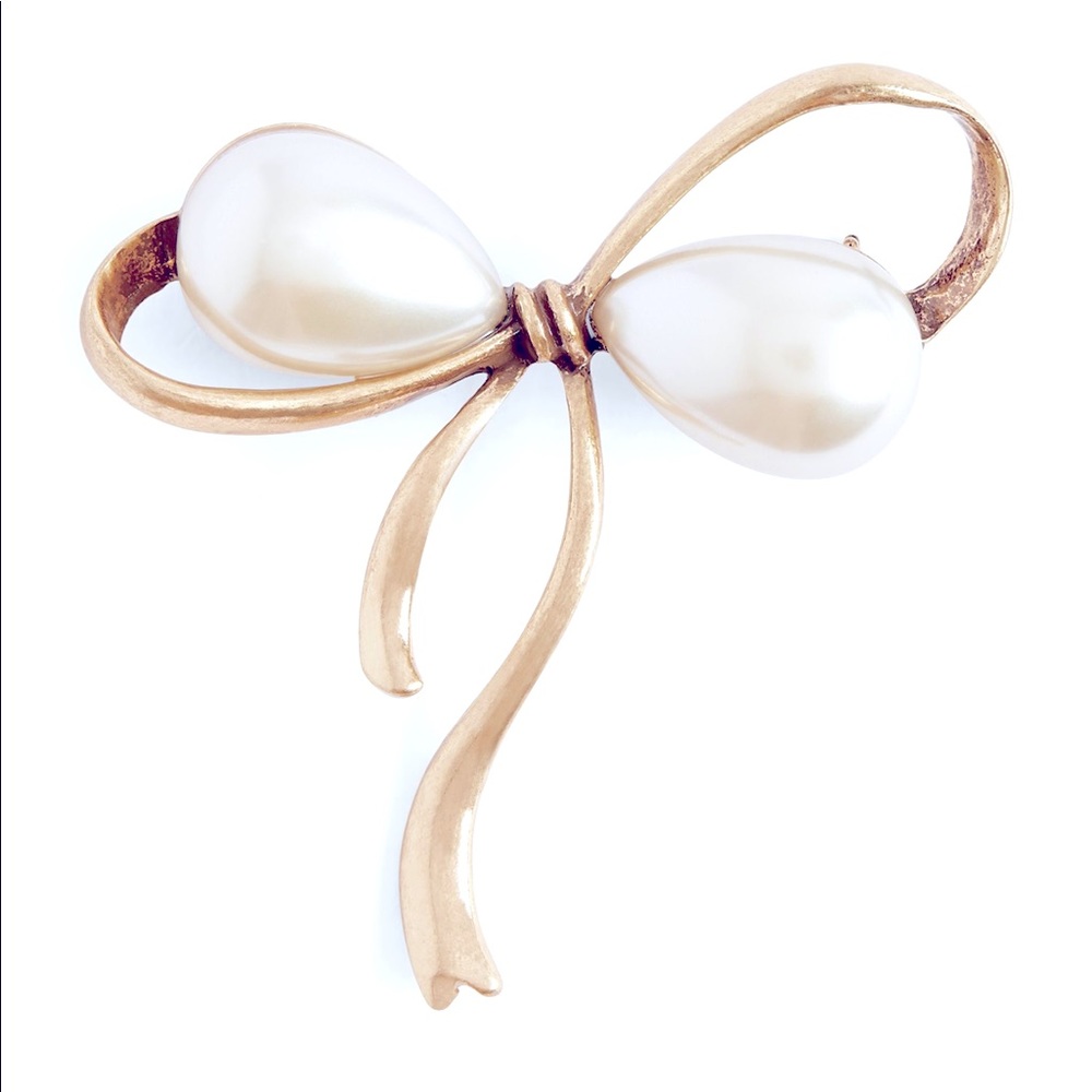 WEEKEND MAX MARA
Pearl-Embellished Bow Brooch NEW